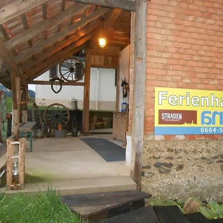 Ferienhaus Anna Straden
